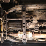 Load image into Gallery viewer, 3rd gen Toyota 4Runner without skid plates or catalytic converter protection
